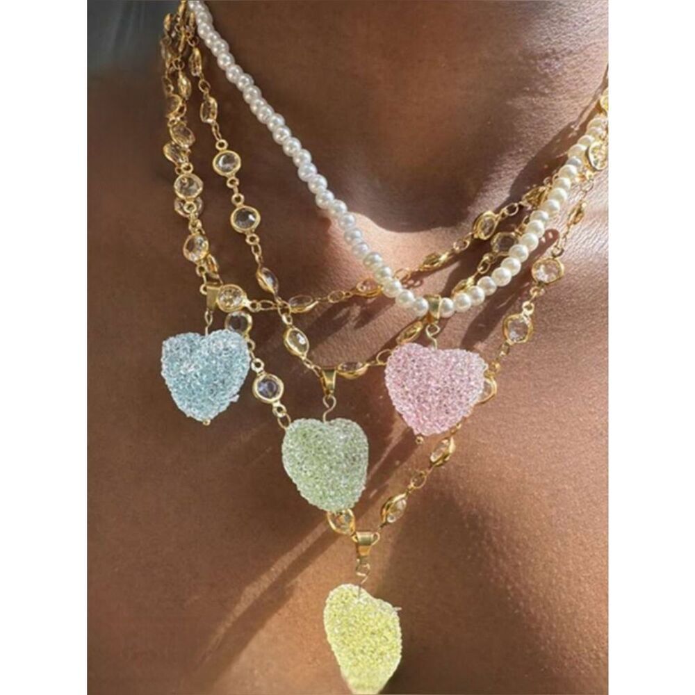 Crystal heart necklace N2075